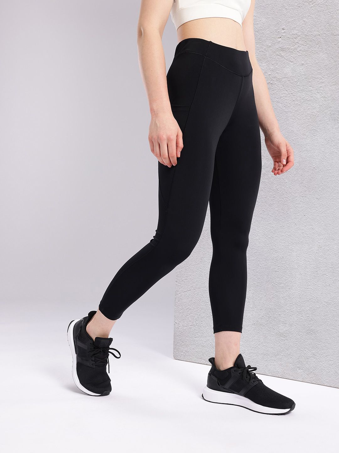 HRX by Hrithik Roshan Women Skinny Fit Training Tights