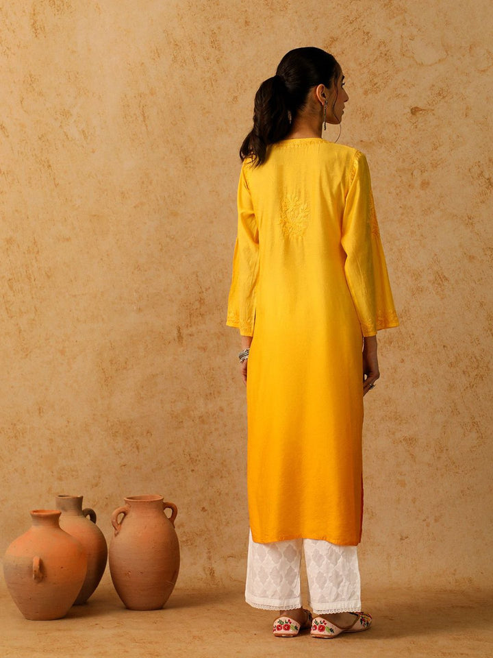 Rumah Wanita Chikankari Kurta Bersulam Chanderi Kuning Chikankari