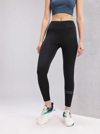 HRX by Hrithik Roshan Women Cropped Rapid-Dry Training Tights with Brand Logo Detail