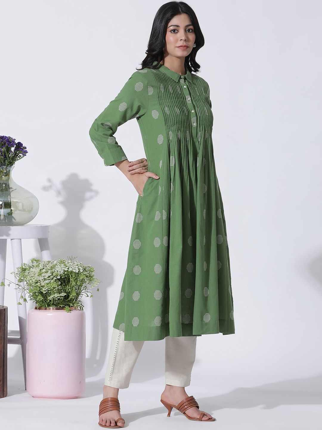 W Ethnic Motifs Printed Shirt Collar Anarkali Kurta with Trousers