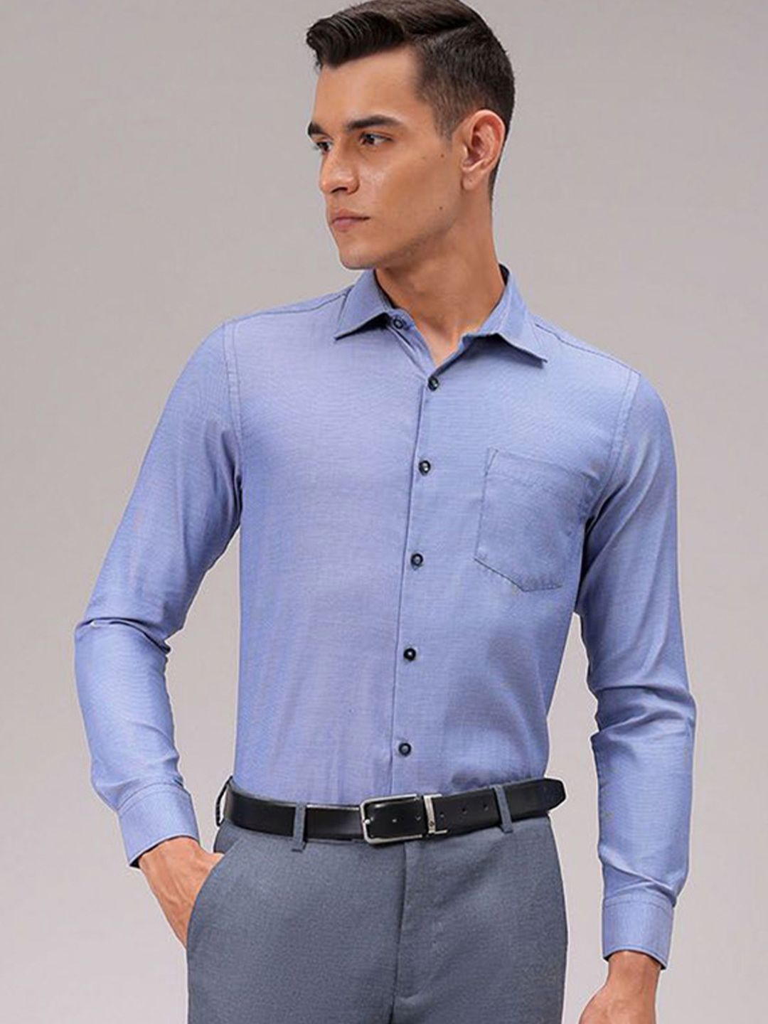 The Indian Garage Co. X Luxe Men Cutaway Collar Solid Slim Fit Formal Shirt