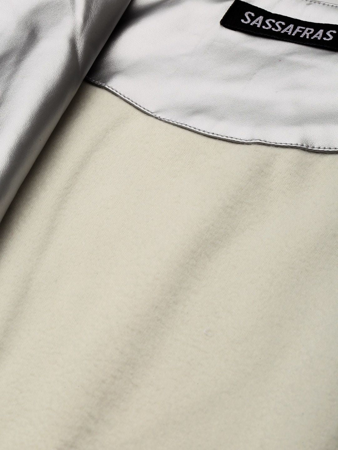 SASSAFRAS Women Silver-Toned Tailored Jacket