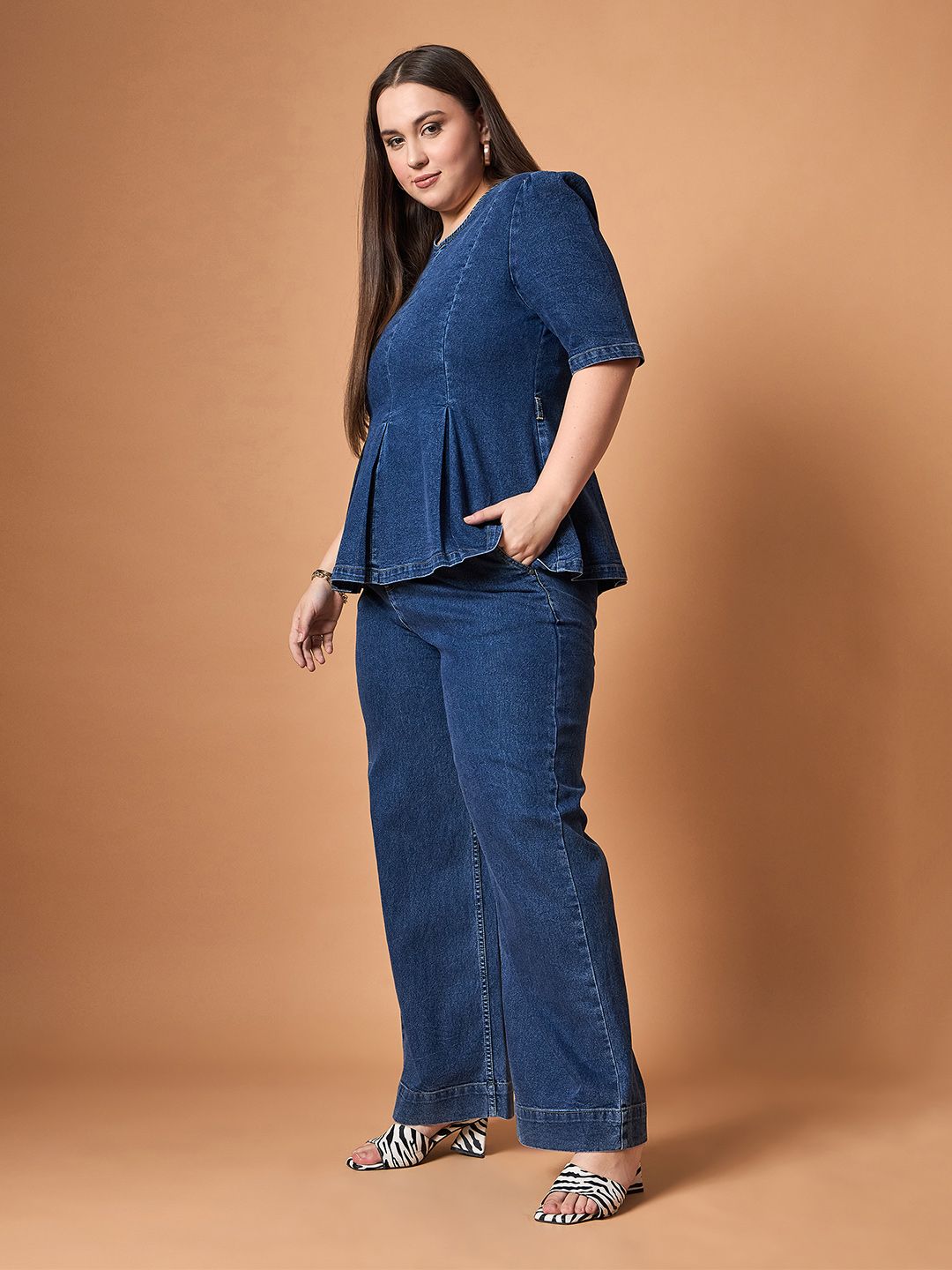 SASSAFRAS Curve Top With Jeans Co-Ords