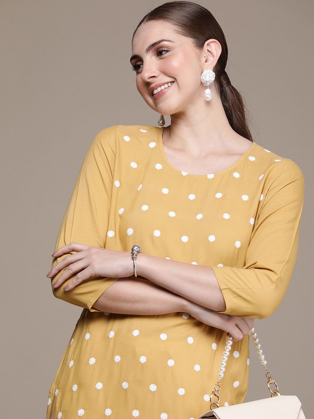 Anouk Women Ethnic Motifs Embroidered Straight Kurta