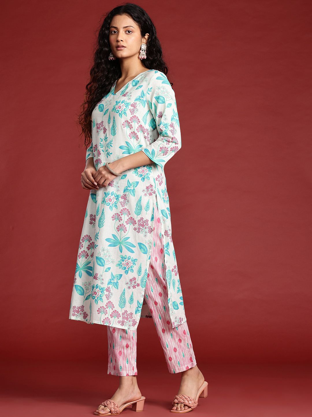 Anouk Ethnic Motifs Printed Cotton Kurta with Trousers & With Dupatta