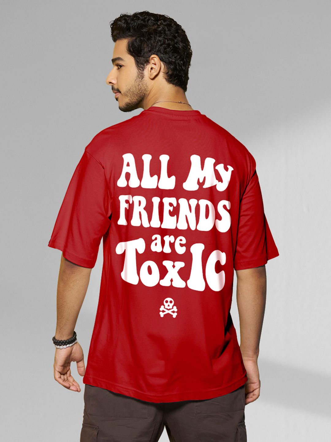 Bewakoof Men Red Typography Printed Drop-Shoulder Sleeves Oversized Cotton T-shirt