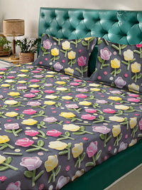 Myntra Elegant Grey Floral Printed Dilengkapi 300 TC 7D Cadar dengan 2 Sarung Bantal