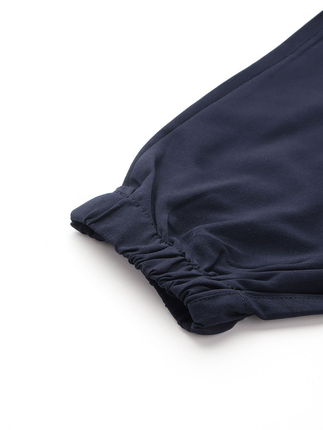 HRX by Hrithik Roshan Men Mid-Rise Cargo Style Lifestyle Joggers