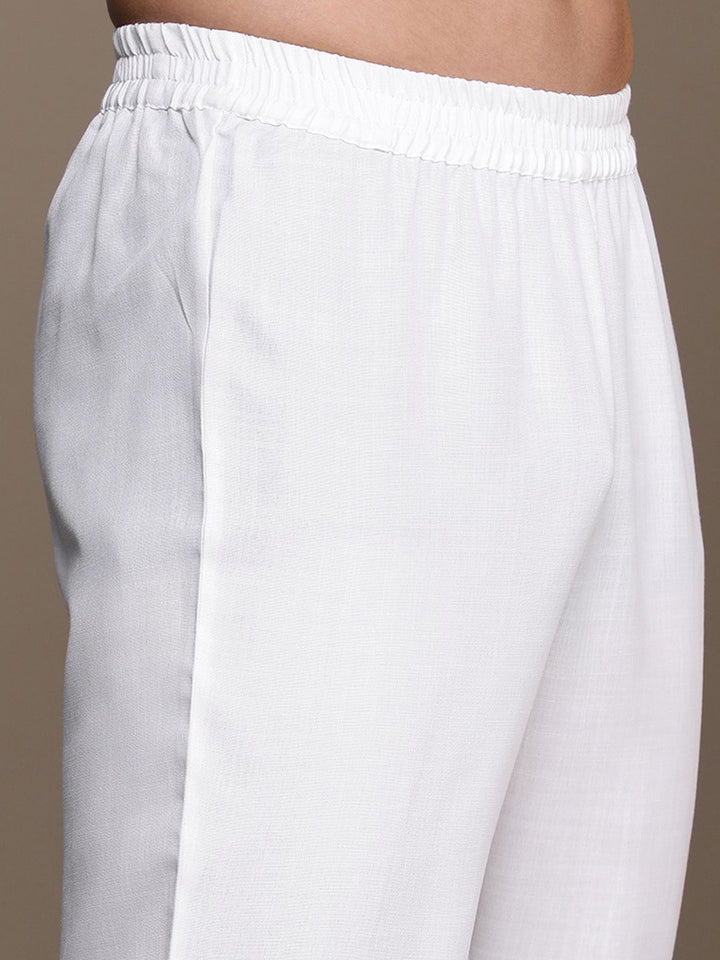 House of Pataudi Men Jashn Pathani Kurta With Trousers