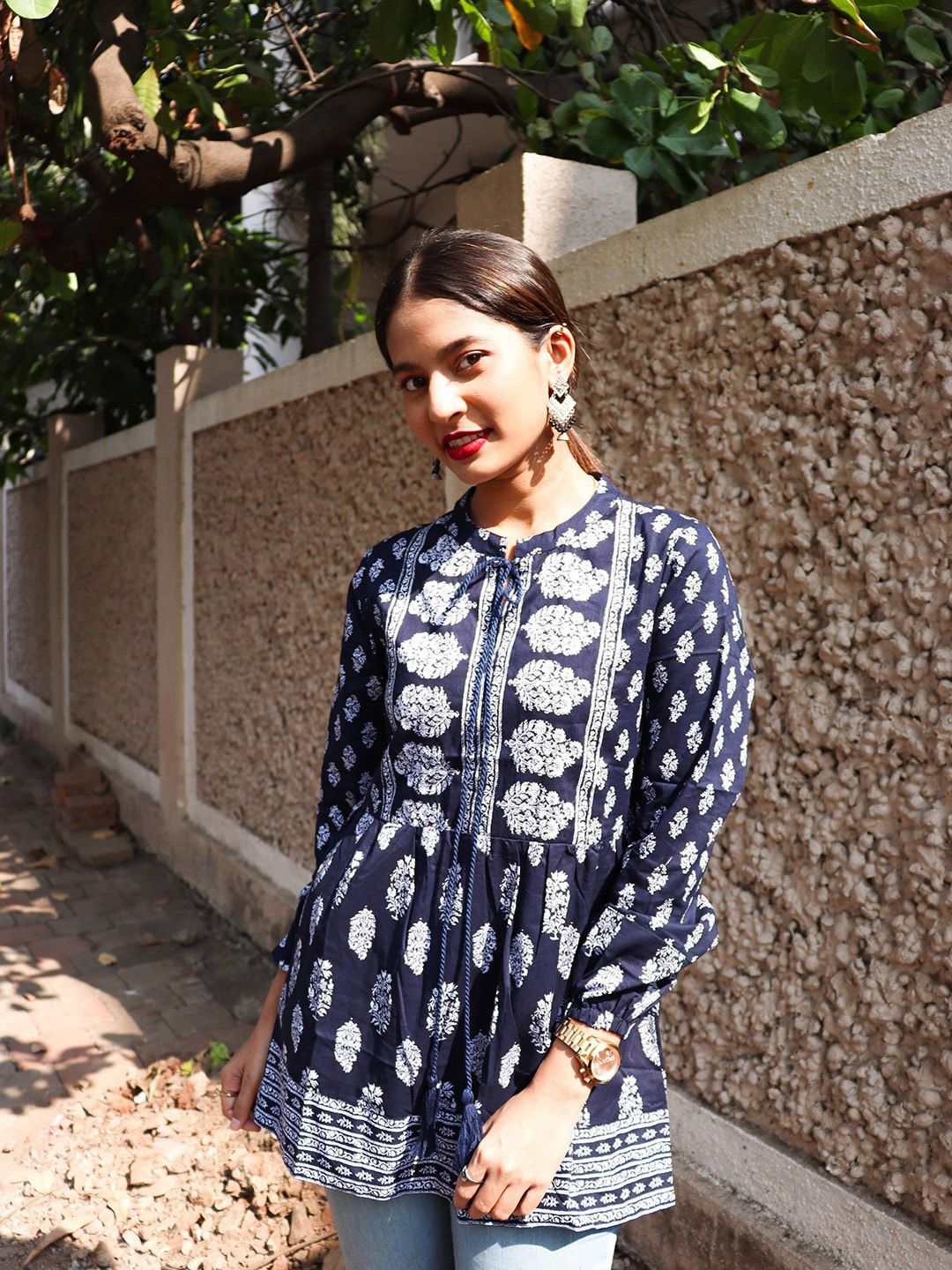 Vishudh Women Navy Blue & White Printed Tunic