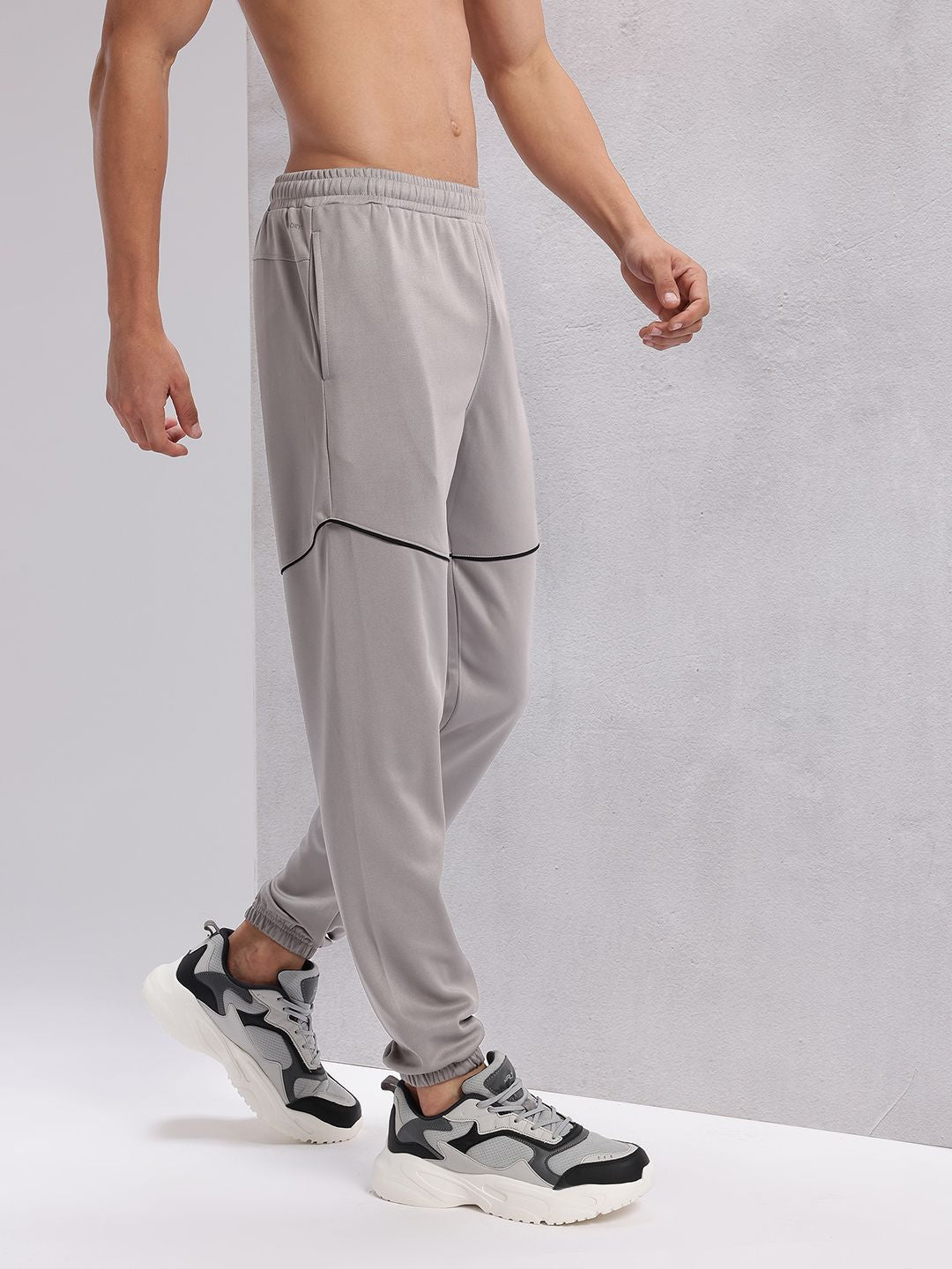 HRX by Hrithik Roshan Men Brand Logo Printed Rapid-Dry Running Joggers