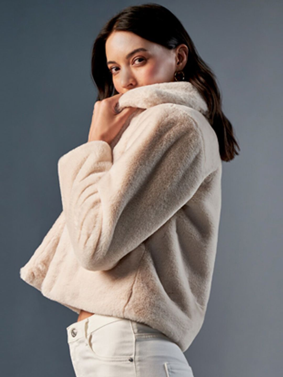 AND Spread Collar Crop Tailored Jacket