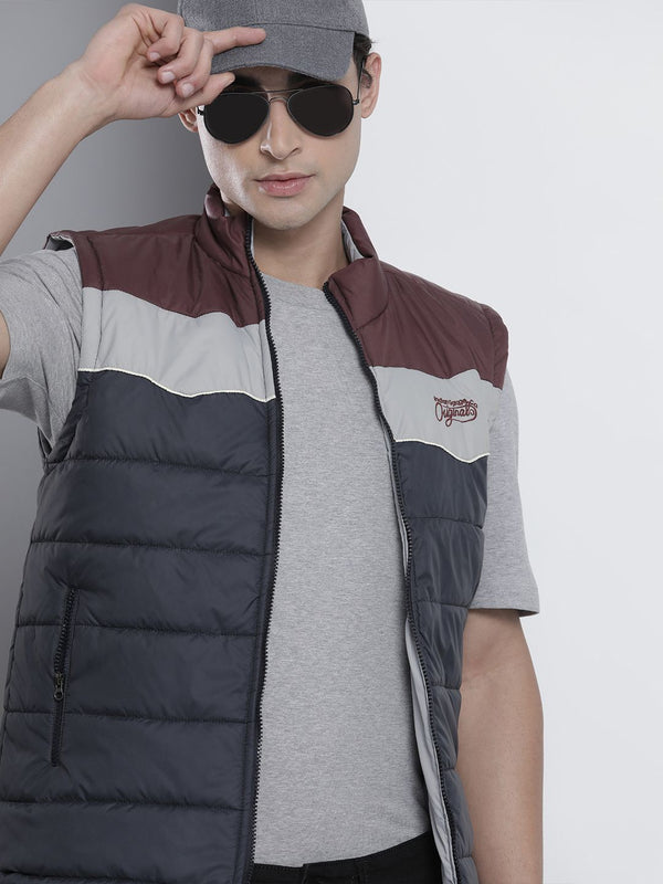 The Indian Garage Co Men Slim Fit Puffer Jacket with Zipper Pockets