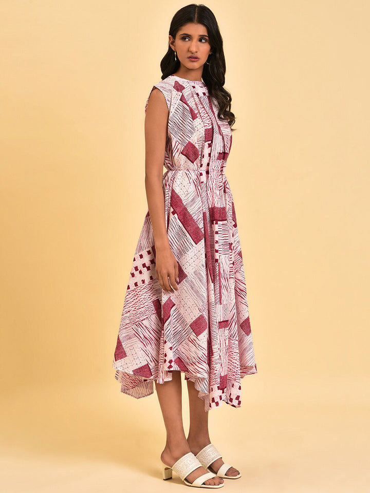 W Red Abstract Printed Extended Sleeves Cotton Fit & Flare Midi Ethnic Dress