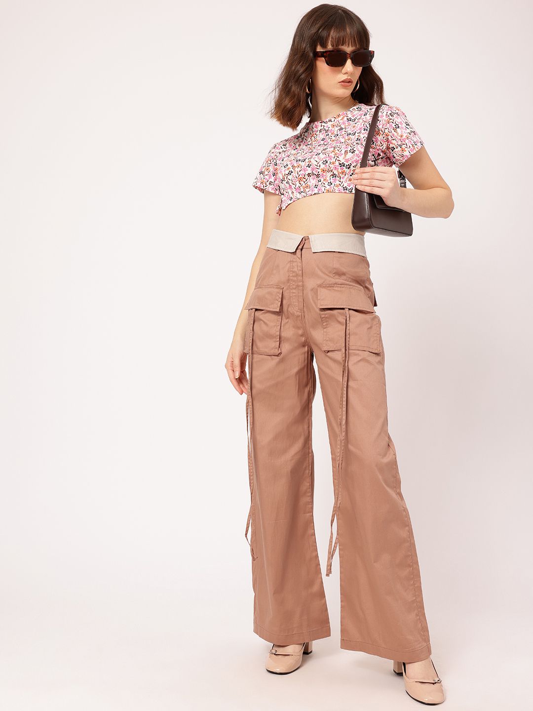 DressBerry Women Street Smart Styles Trousers
