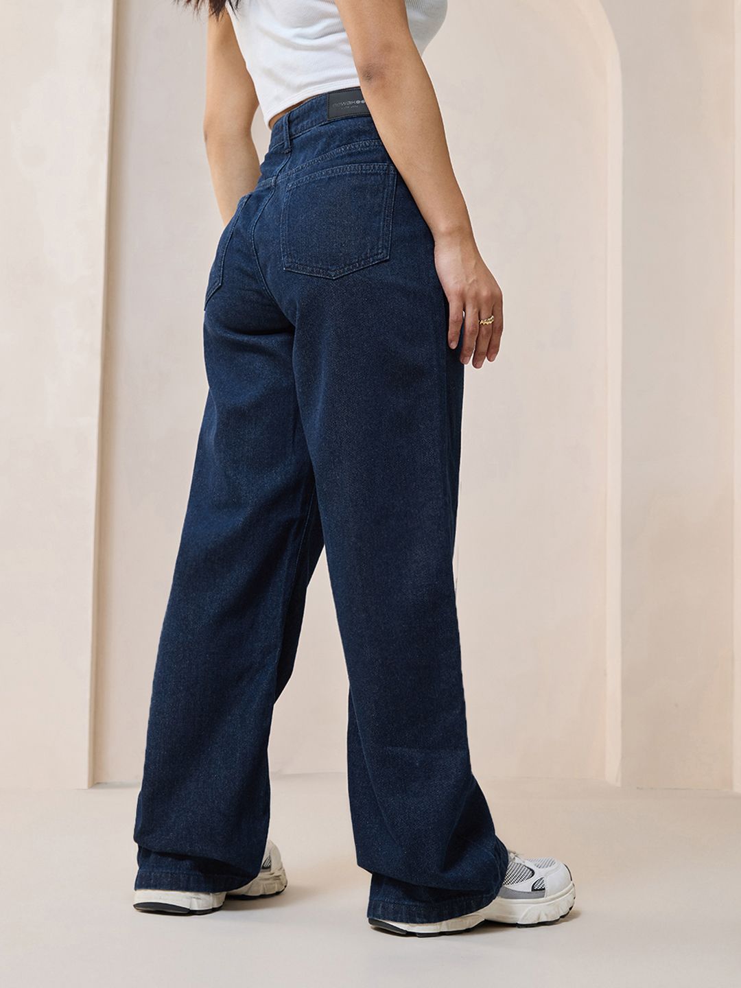 Bewakoof Women Blue Baggy Wide Leg Clean Look Cotton Jeans