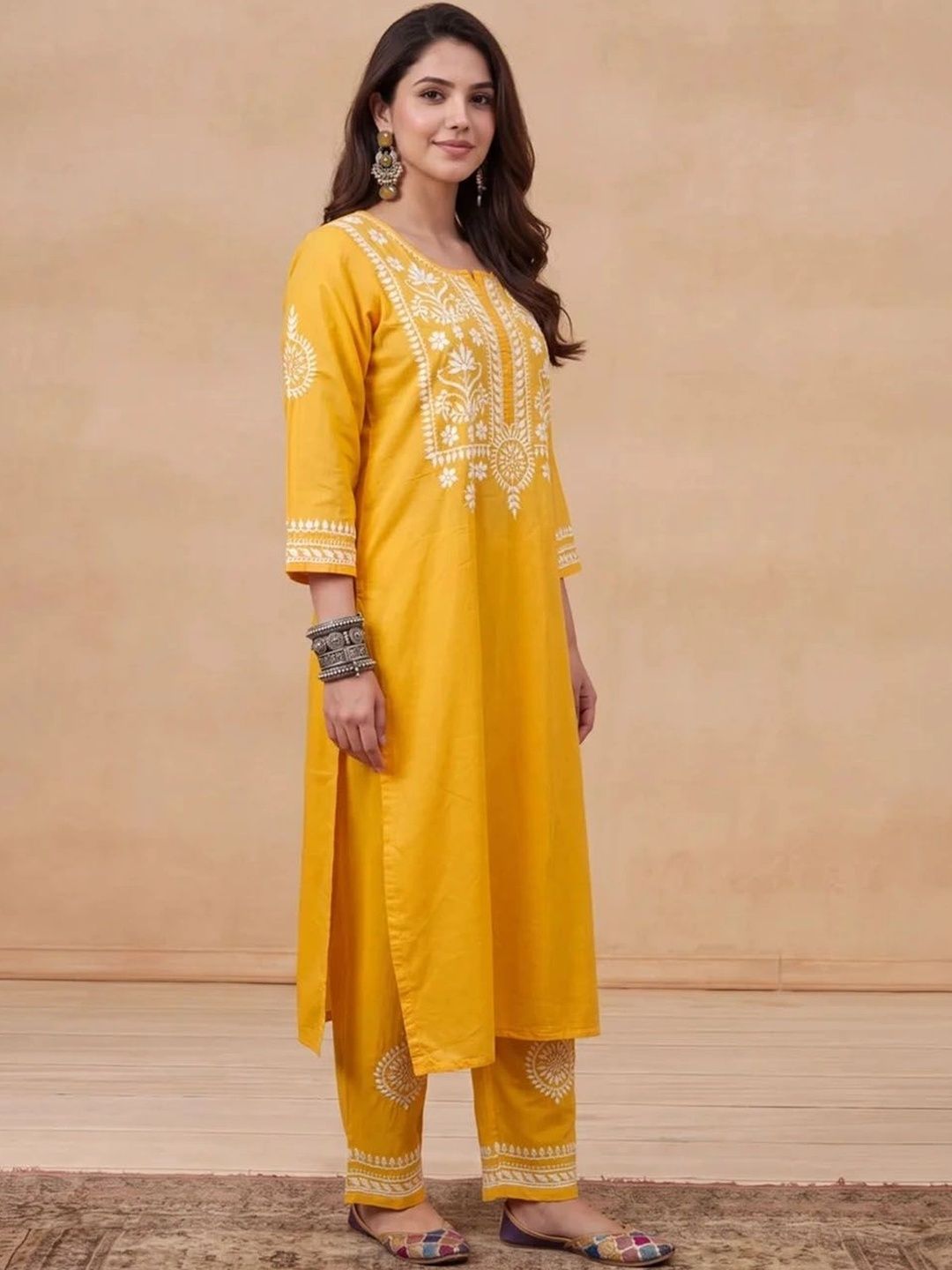 House of Chikankari Women Ethnic Motifs Embroidered Regular Chikankari Kurta with Trousers