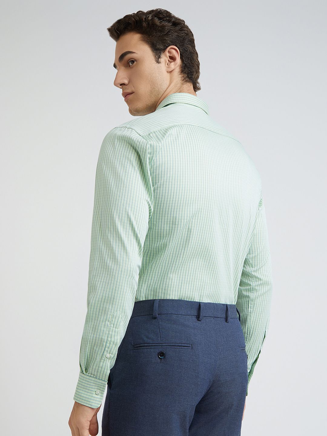 Park Avenue Men Slim Fit Striped Pure Cotton Formal Shirt