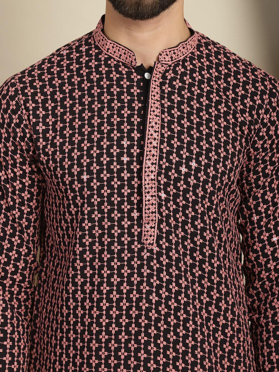 Anouk Kolar Mandarin Sulam Geometrik Labuci Kapas Kurta Lurus