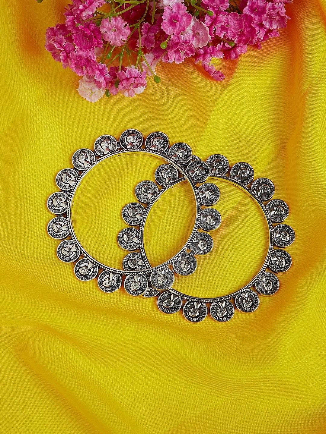 PANASH Set of 2 Silver-Plated Oxidised Bangles