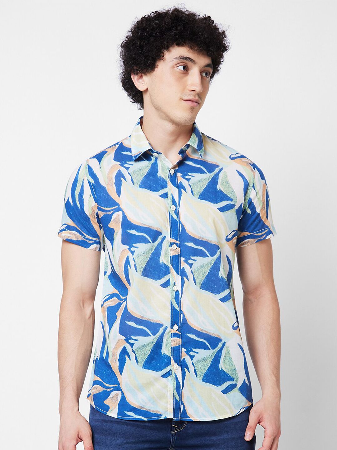 SPYKAR Slim Fit Opaque Printed Cotton Casual Shirt