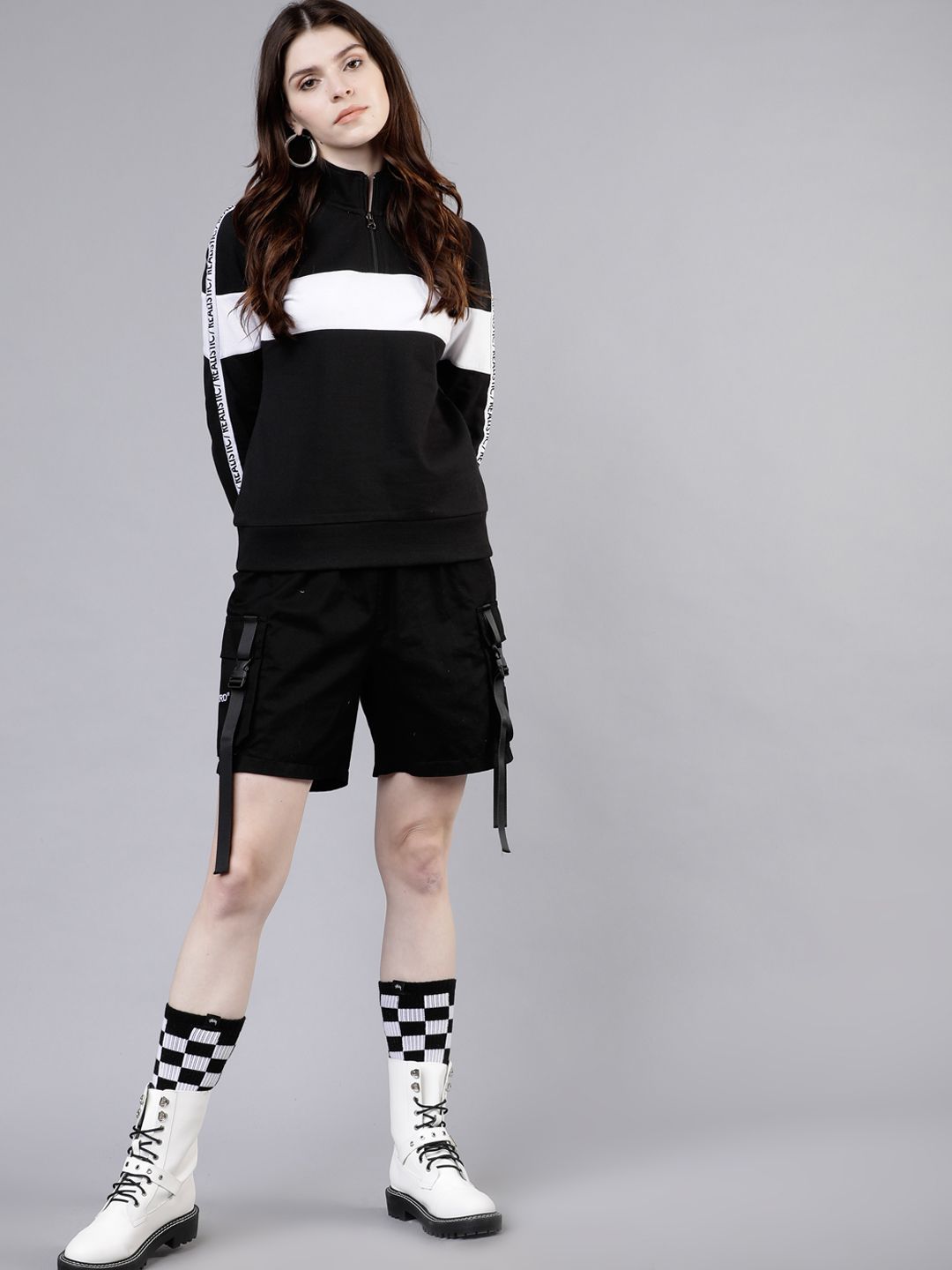 Baju Pullover Bersekat Warna Tokyo Talkies Wanita Hitam &amp; Putih
