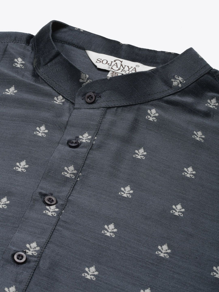 SOJANYA PLUS Lelaki Charcoal Grey & Silver Jacquard Silk Woven Design Kurta Lurus