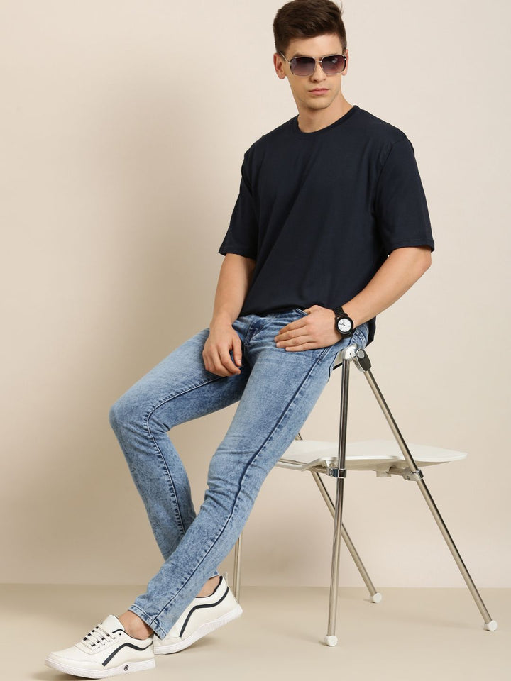 Difference of Opinion Men Navy Blue Pure Cotton Drop-Shoulder Oversized Fit T-shirt