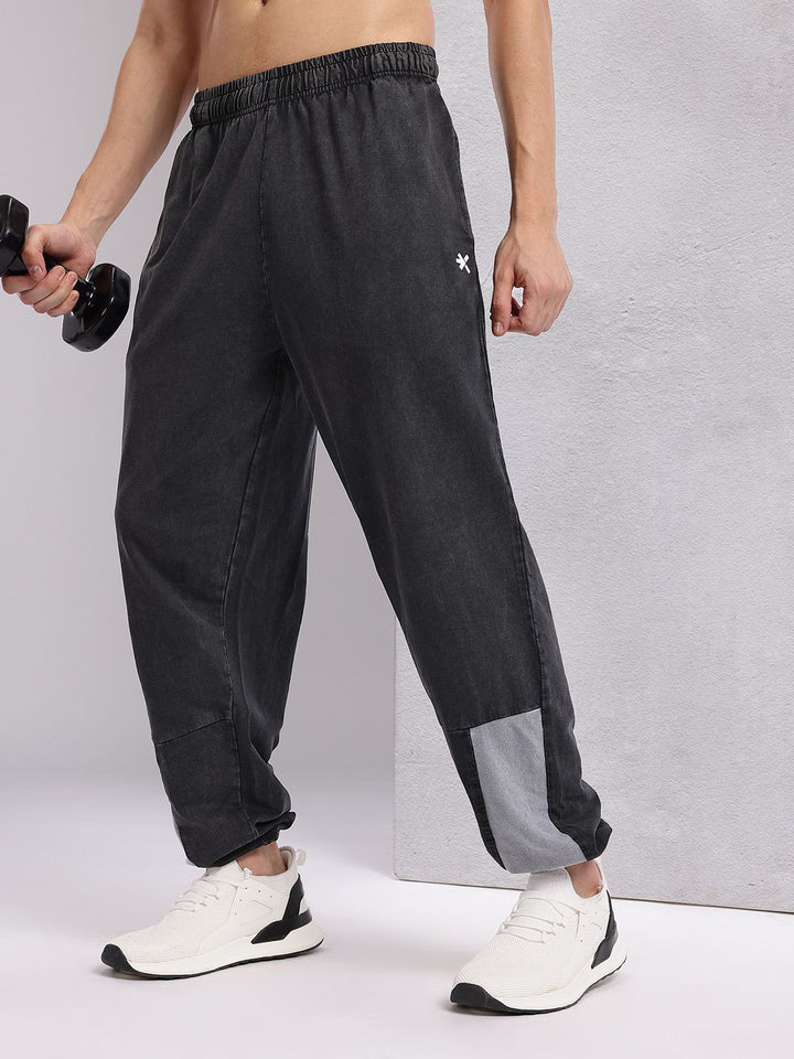 HRX by Hrithik Roshan Men Pure Cotton Training Joggers