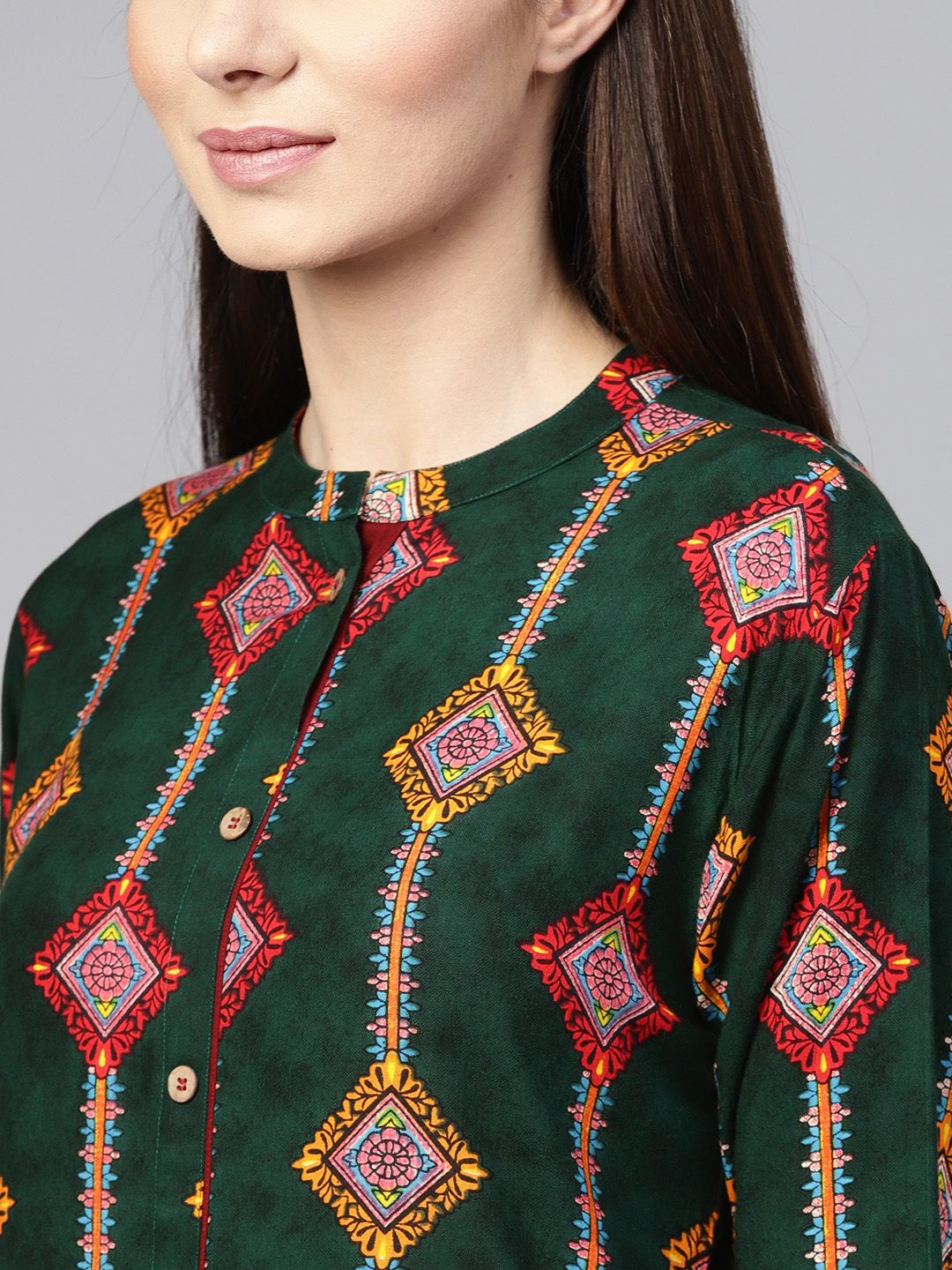 SOJANYA Women Green & Orange Printed Straight Kurta