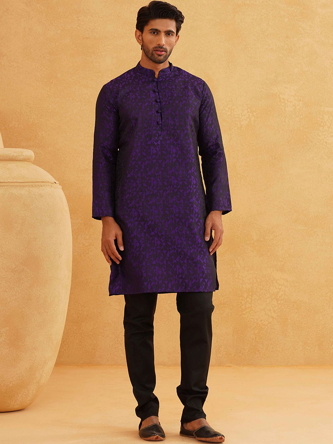 SOJANYA Geometric Woven Design Regular Straight Kurta With Churidar