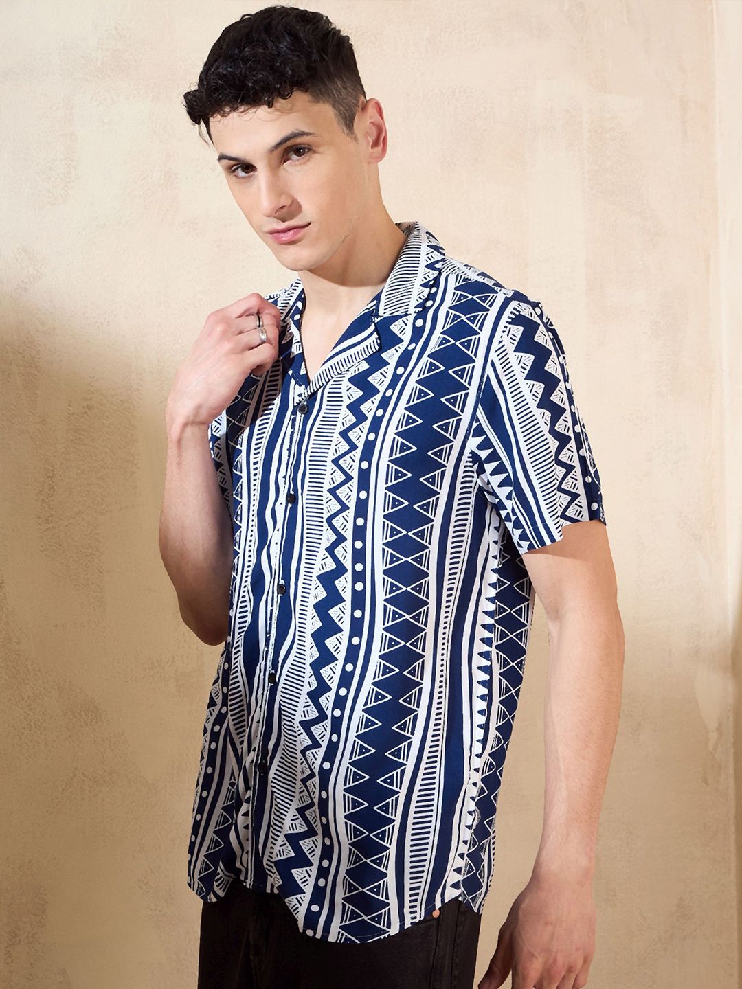 DENNISON Geometric Printed Oversized Casual Shirt
