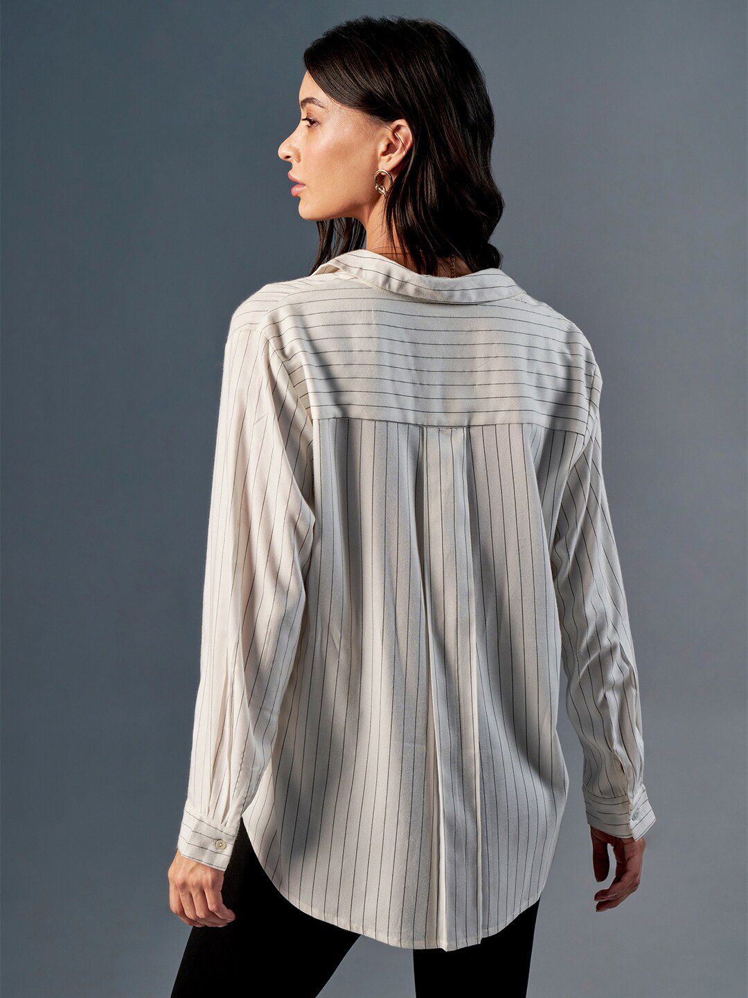 AND Vertical Stripes Spread Collar Casual Shirt