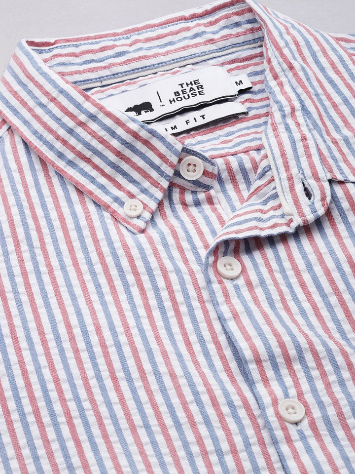 THE BEAR HOUSE Men White & Blue Slim Fit Striped Seersucker Cotton Casual Shirt