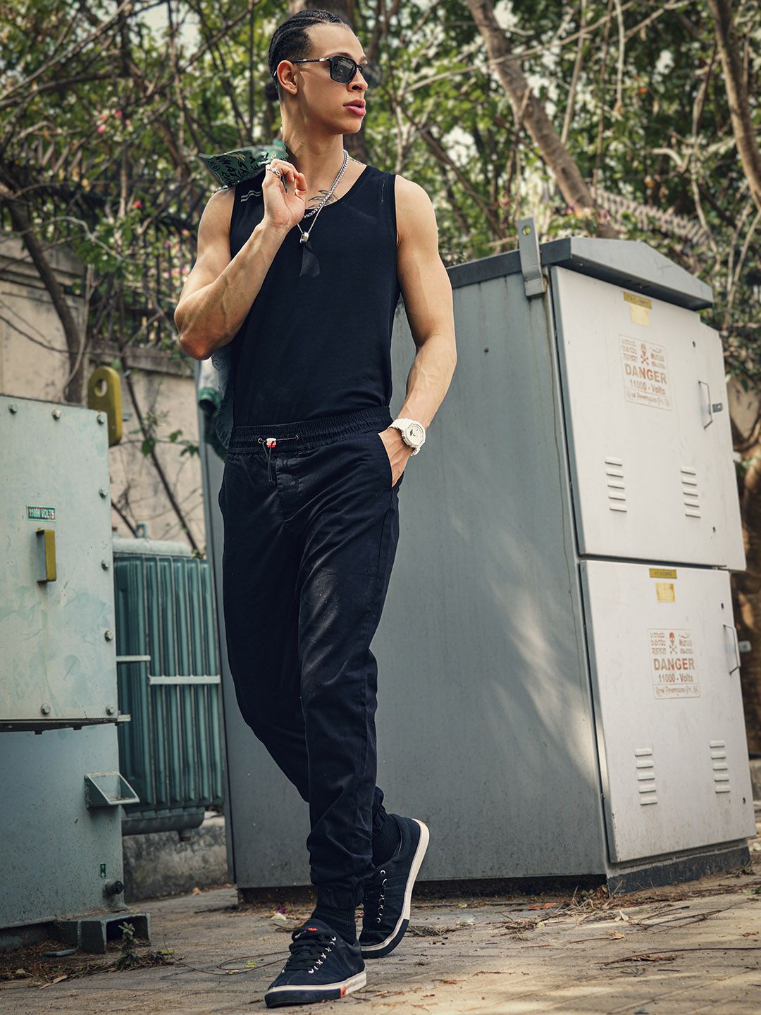 The Indian Garage Co Men Mid-Rise Slim Fit Joggers
