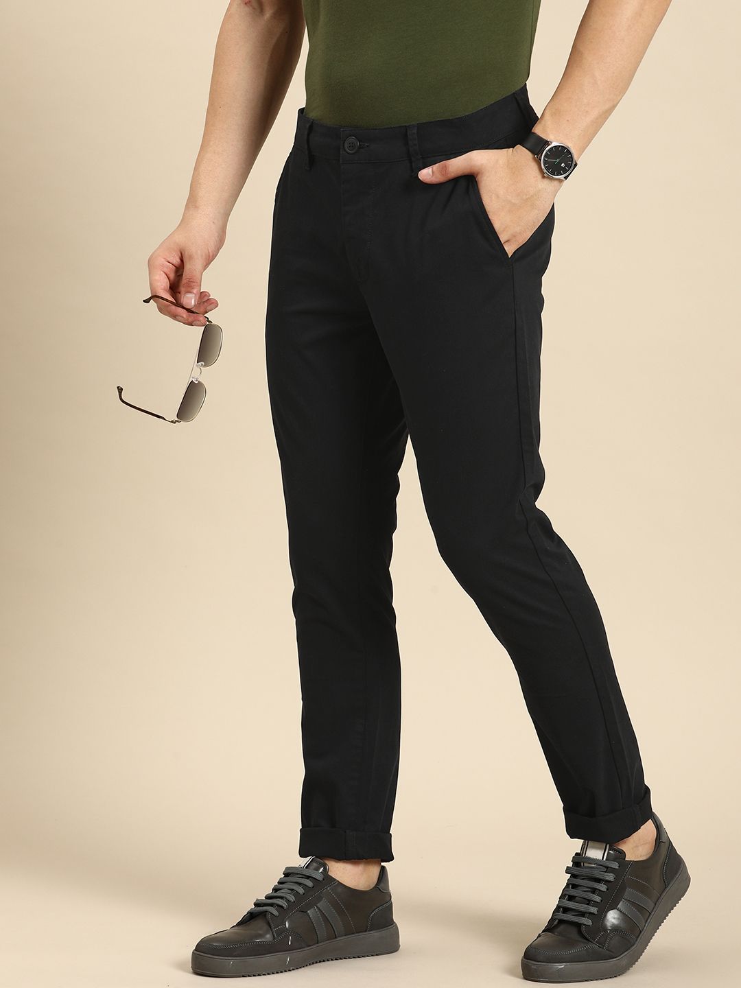 Being Human Men Solid Mid-Rise Regular Fit Chinos