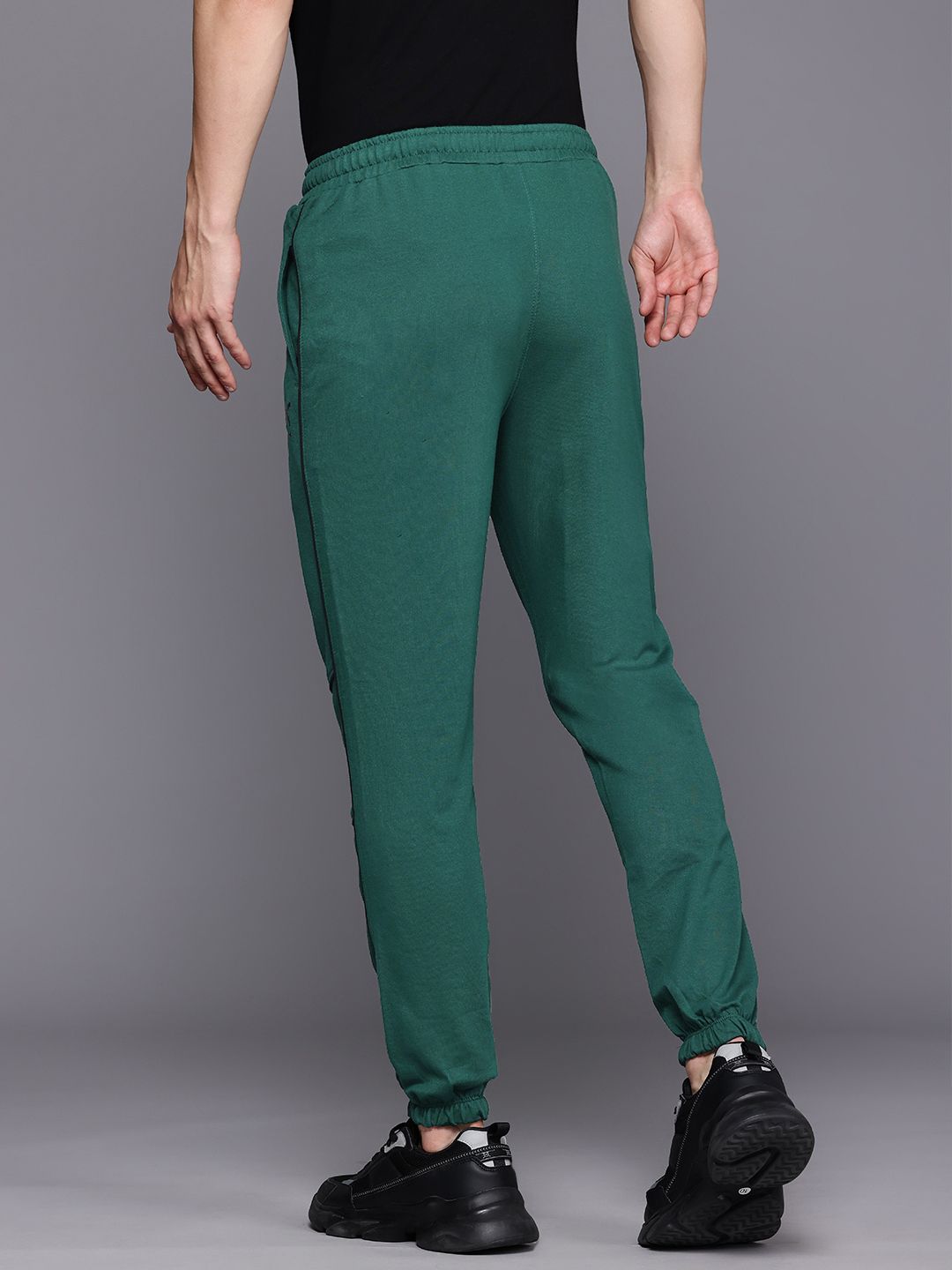 HRX by Hrithik Roshan Men Casual Joggers