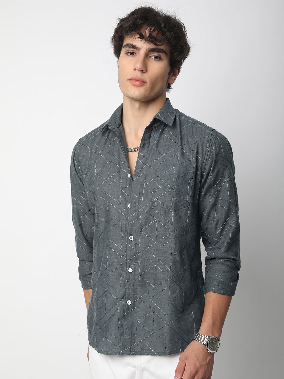 VASTRADO Men Classic Spread Collar Geometric Checked Cotton Slim Fit Casual Shirt