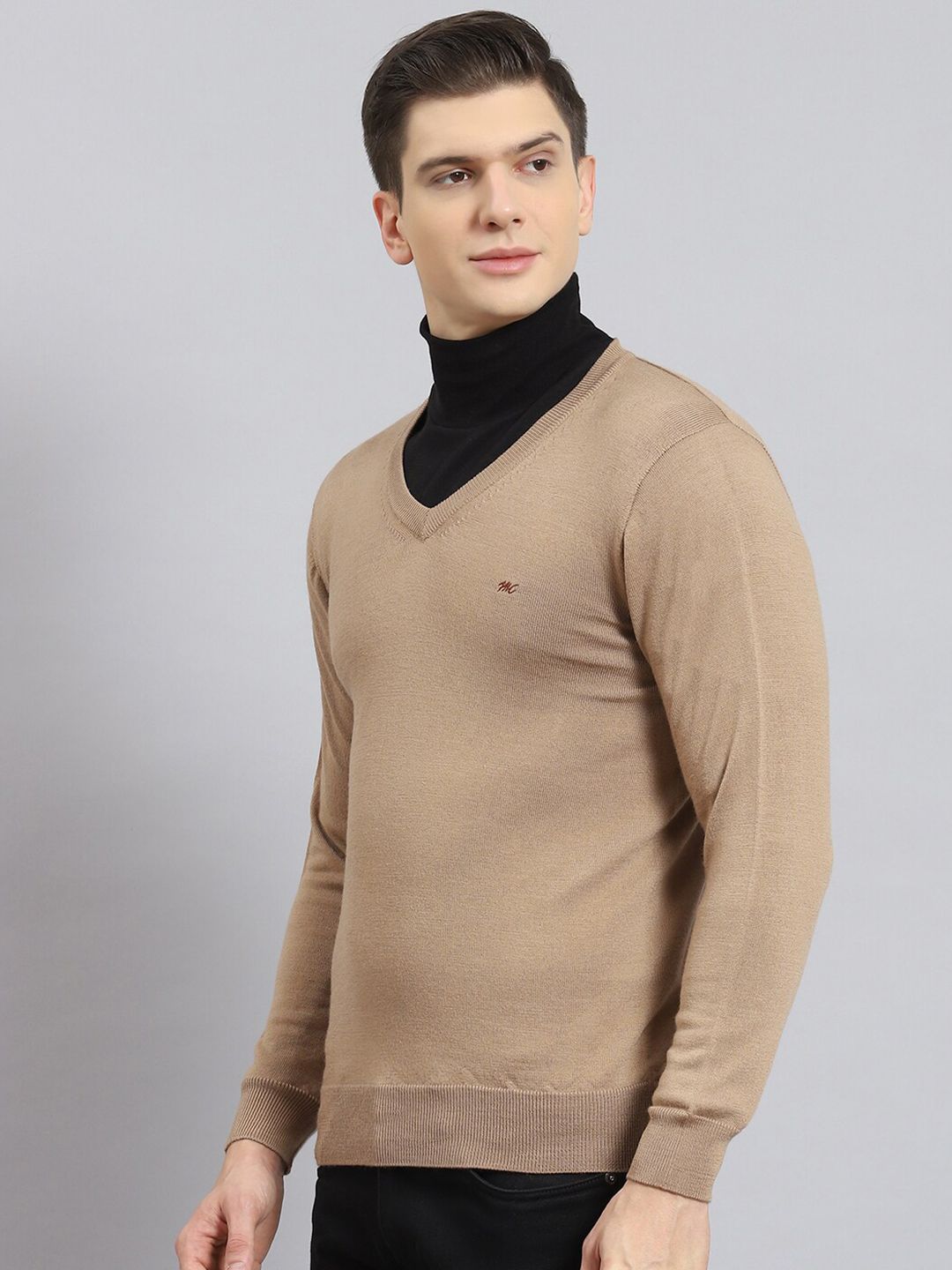 Monte Carlo V-Neck Woollen Pullover