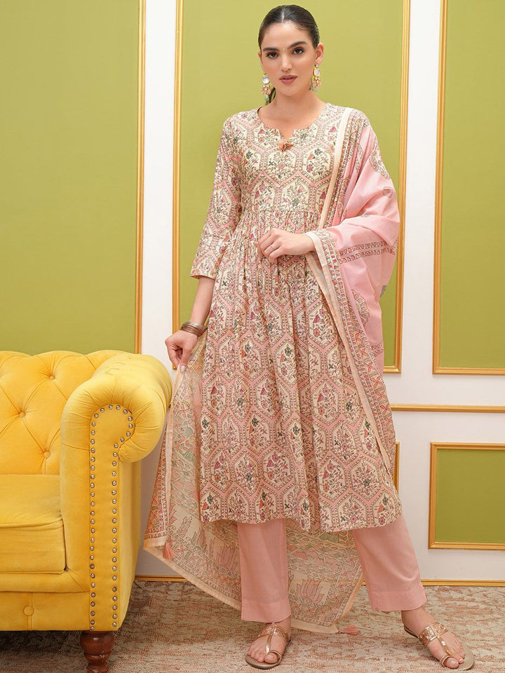 Vishudh Floral Printed Regular Kurta with Trousers & With Dupatta