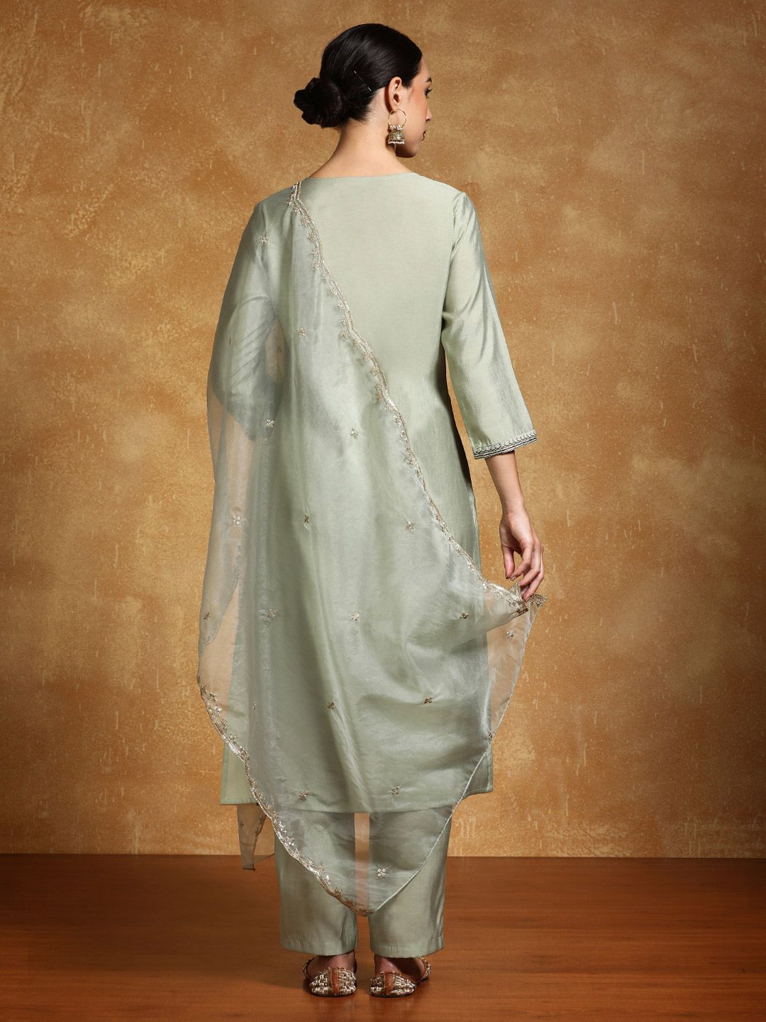 Varanga Floral Yoke Design Sequinned Straight Kurta With Trousers And Dupatta