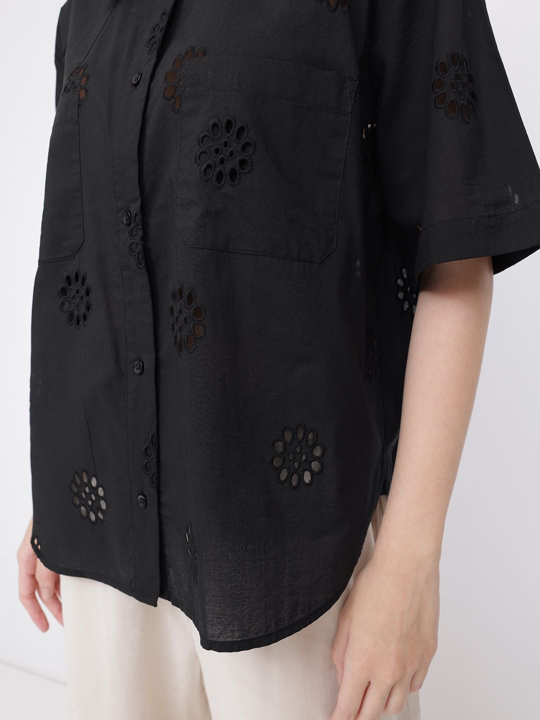 DressBerry Summer Breezies Boxy Schiffli Shirt