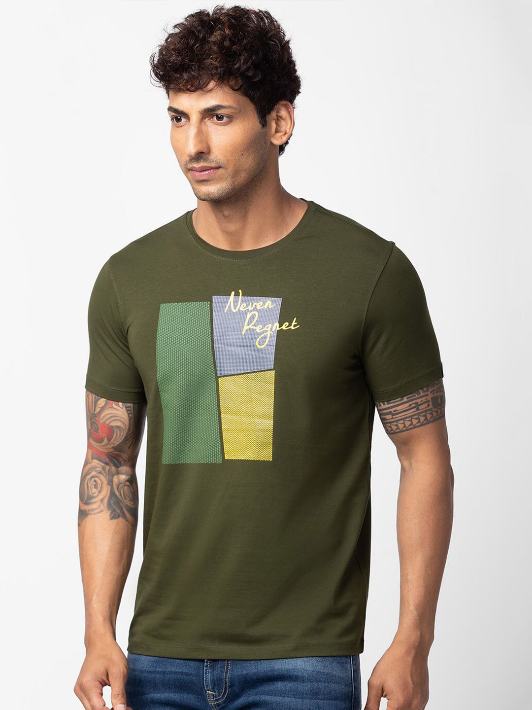 SPYKAR Men Printed Slim Fit Cotton T-shirt