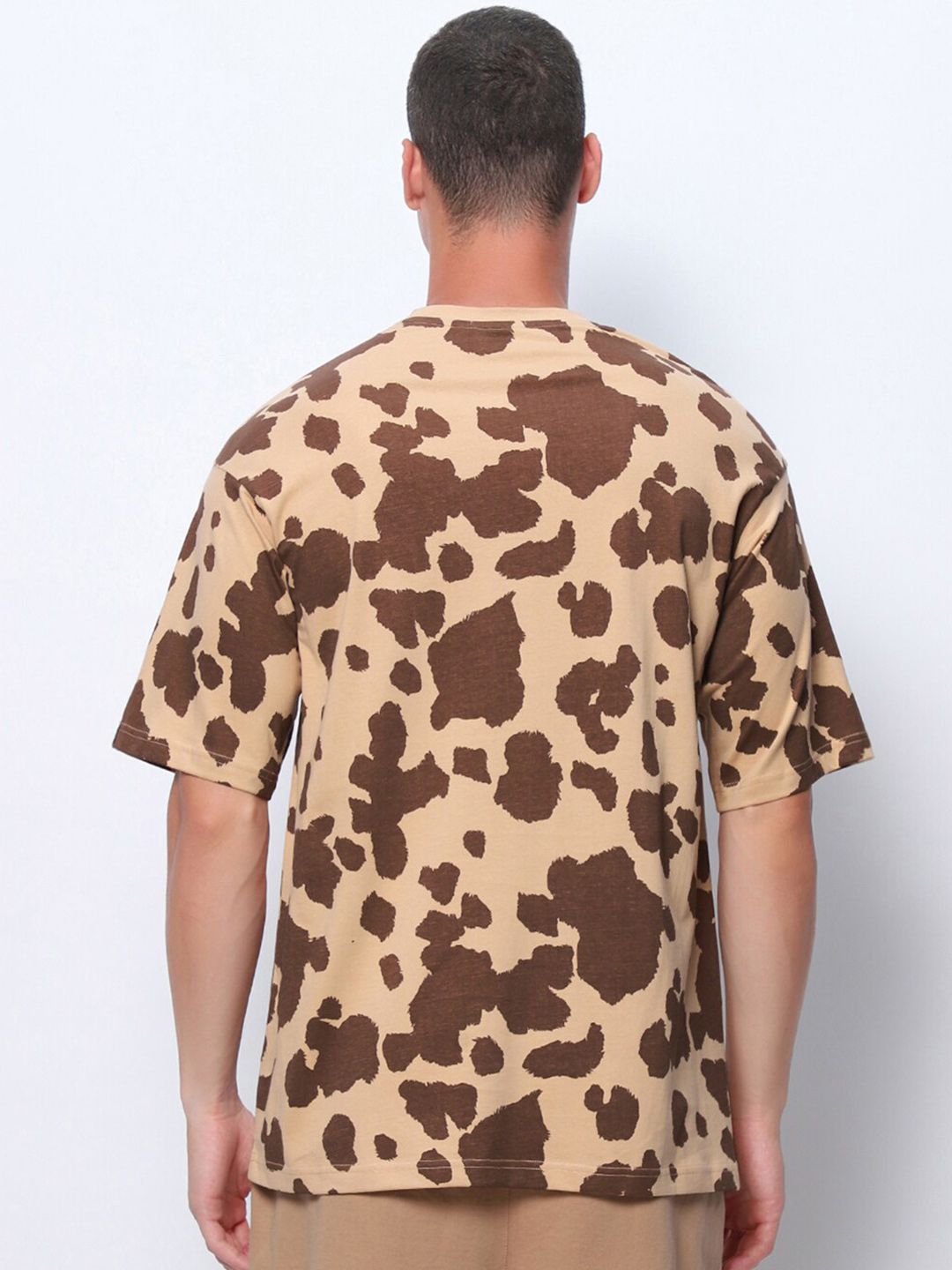 Bewakoof Brown Abstract Printed Round Neck Pure Cotton Oversized T-shirt