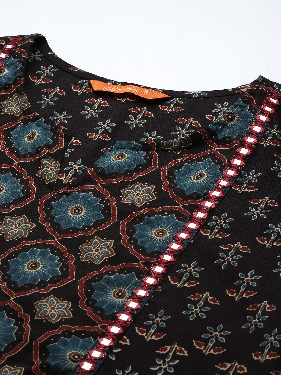 Indo Era Women Floral Printed Mirror Work Pure Cotton Kurta