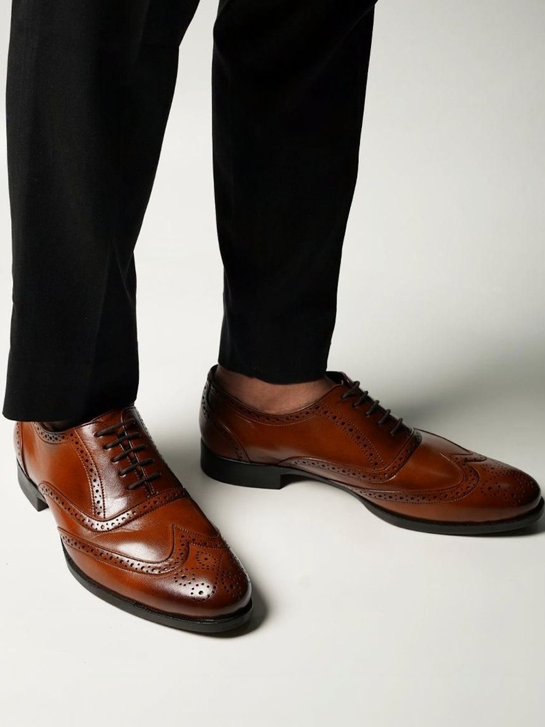 Monkstory Wingtip Oxford Lace-Up Brogues - Rich Tan