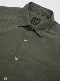 VASTRADO Men Classic Spread Collar Micro Ditsy Printed Slim Fit Casual Shirt