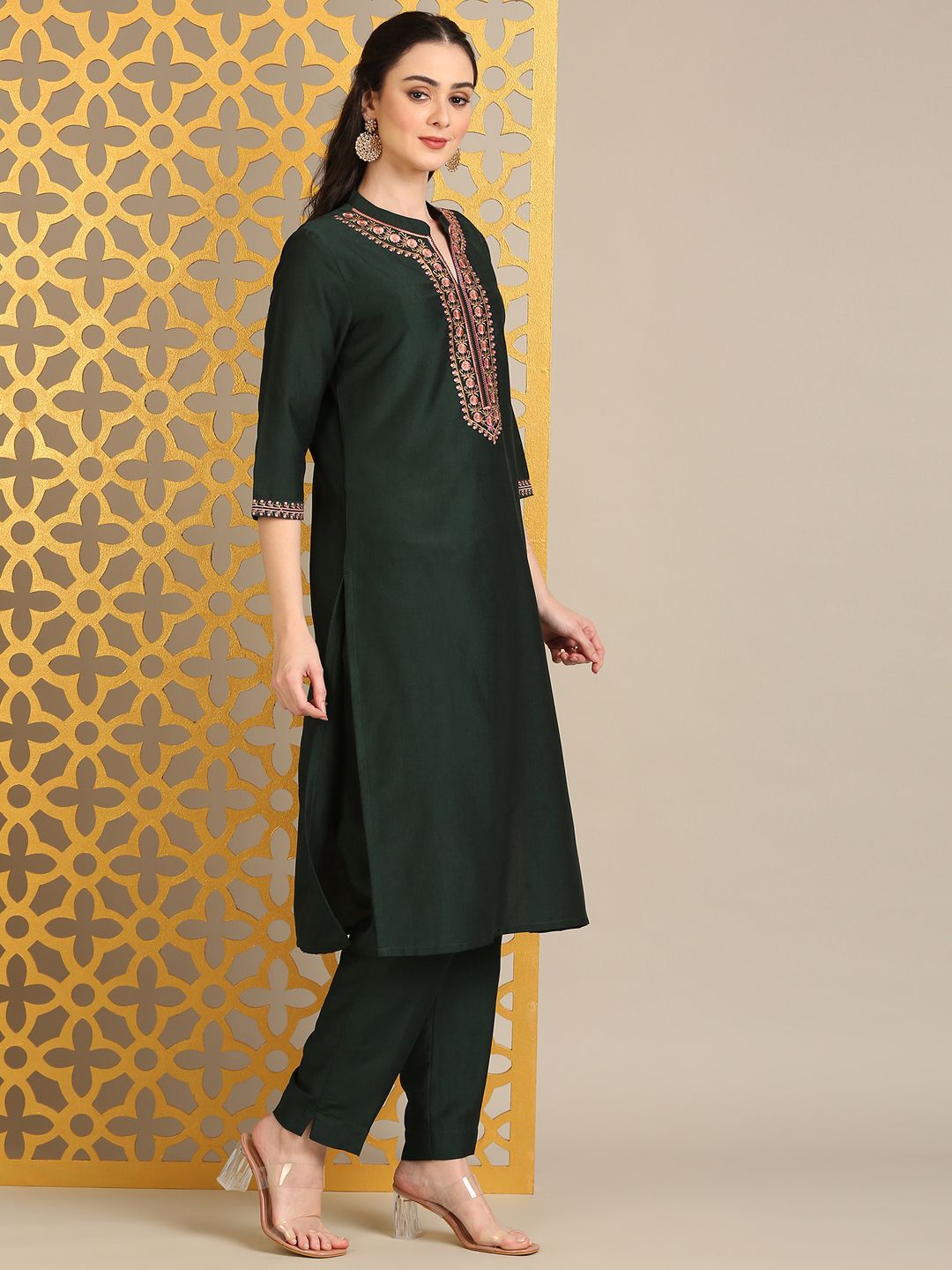 Anouk Floral Embroidered Straight Kurta With Trouser And Dupatta