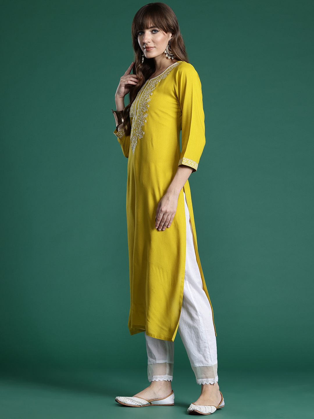 Indo Era Floral Embroidered Thread Work Kurta
