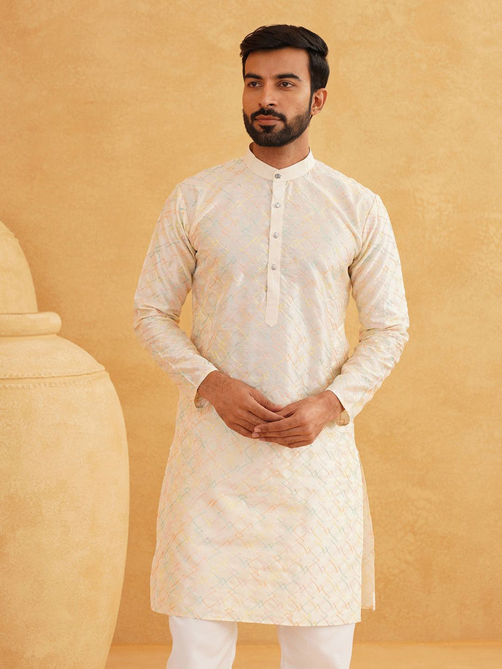 SOJANYA Geometric Embroidered Thread Work Kurta With Churidar